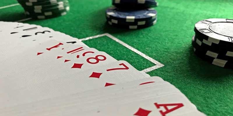 Tiến lên tại miền Bắc cần tuân thủ luật rất chặt chẽ